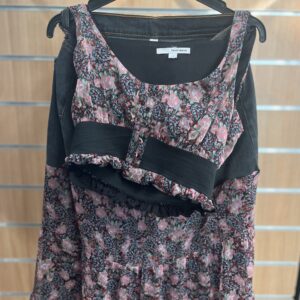 Ensemble Crop-Top + jupe évasée de tissus recyclés. Taille : S (34/36)