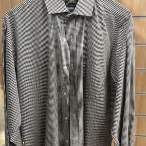 Chemise à petit carreaux gris et blanc. Taille : 4